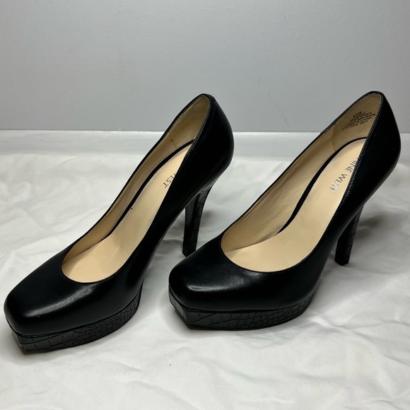 Nine West Pumps size US8.5M - Picture 4 of 8